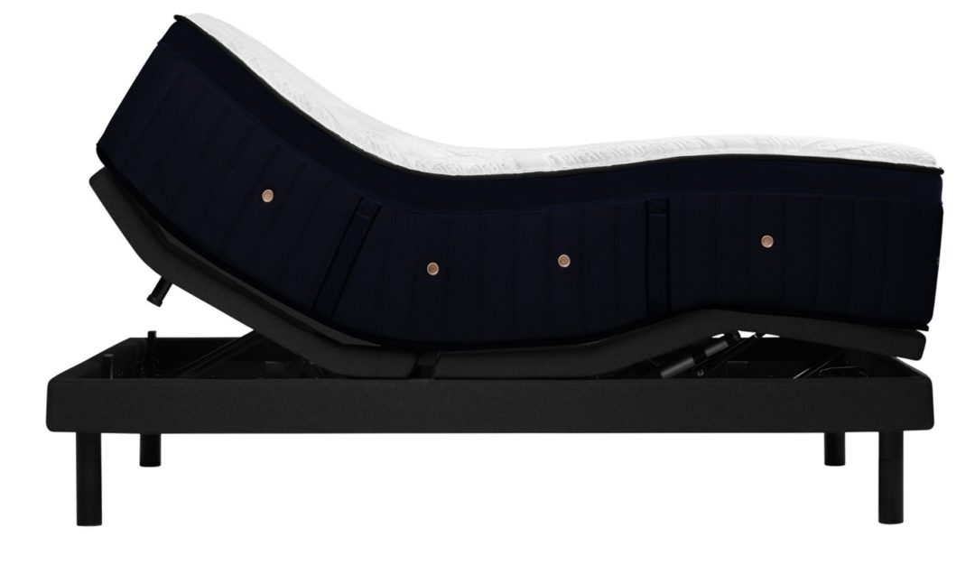 Sterns & Foster Pollock Luxury Plush Hybrid Mattress Mattress Barn